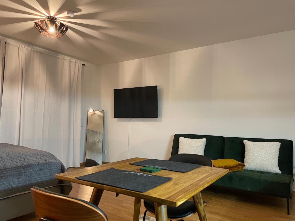 Studio Stevie Nicks I Parking Spot I Workplace I 24In Screen I Kitchen I Ps4 Offenbach am Main Exterior foto